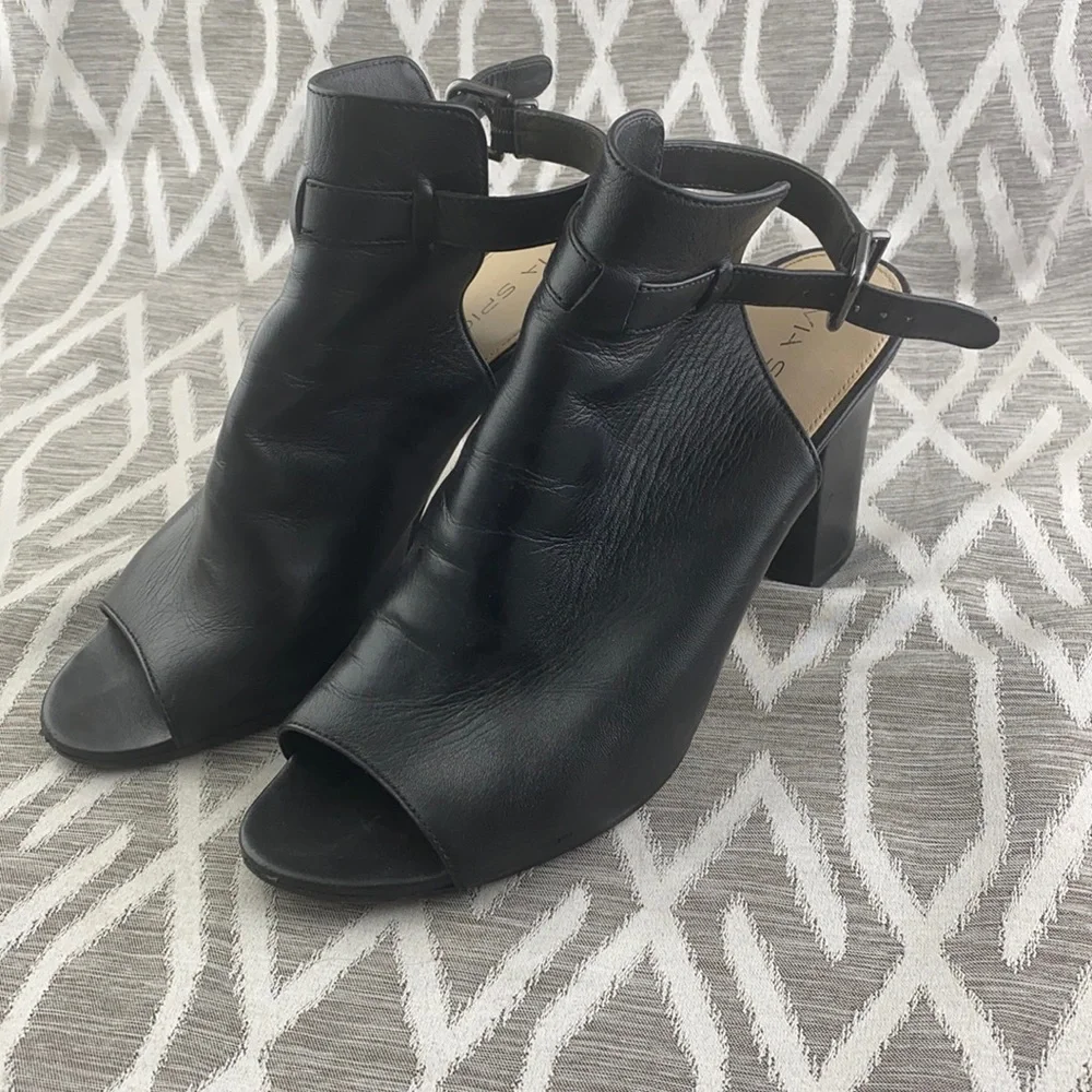 Via Spiga Leather Peep-Toe Chunky Heel Sandal Black Size: 10 - Picture 2 of 4